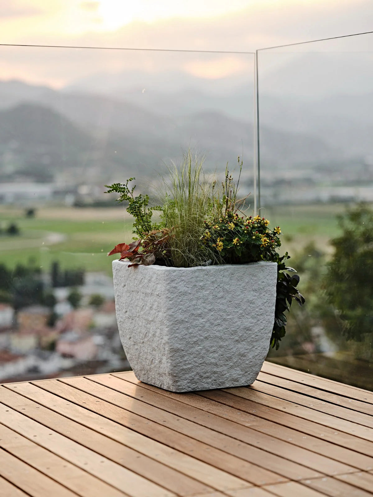 Tera Vasi in Resina Effetto Pietra PETRAM e LITHOS