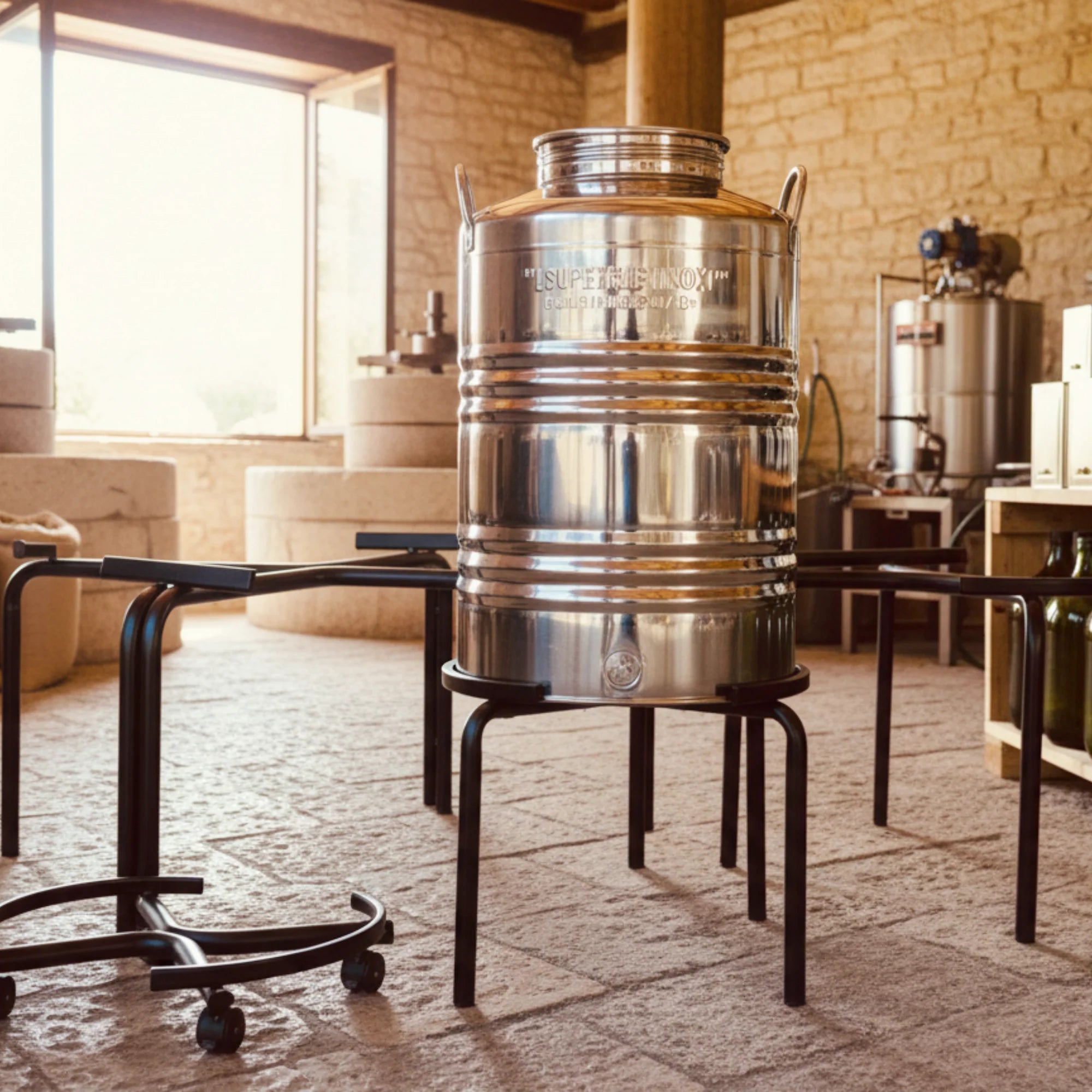 TECNOKIT Supporto Fusto Olio e Vino Alto da 100 Litri