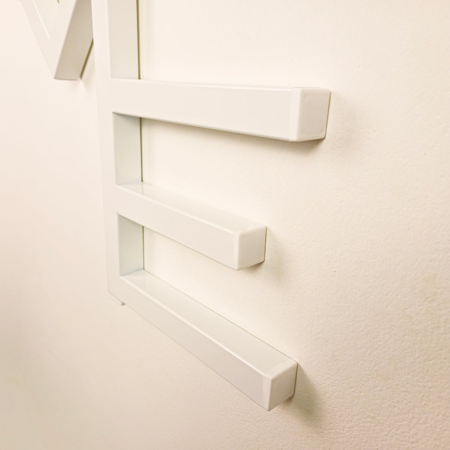 Decorazione da parete LOVE in acciaio cm 39x80 h