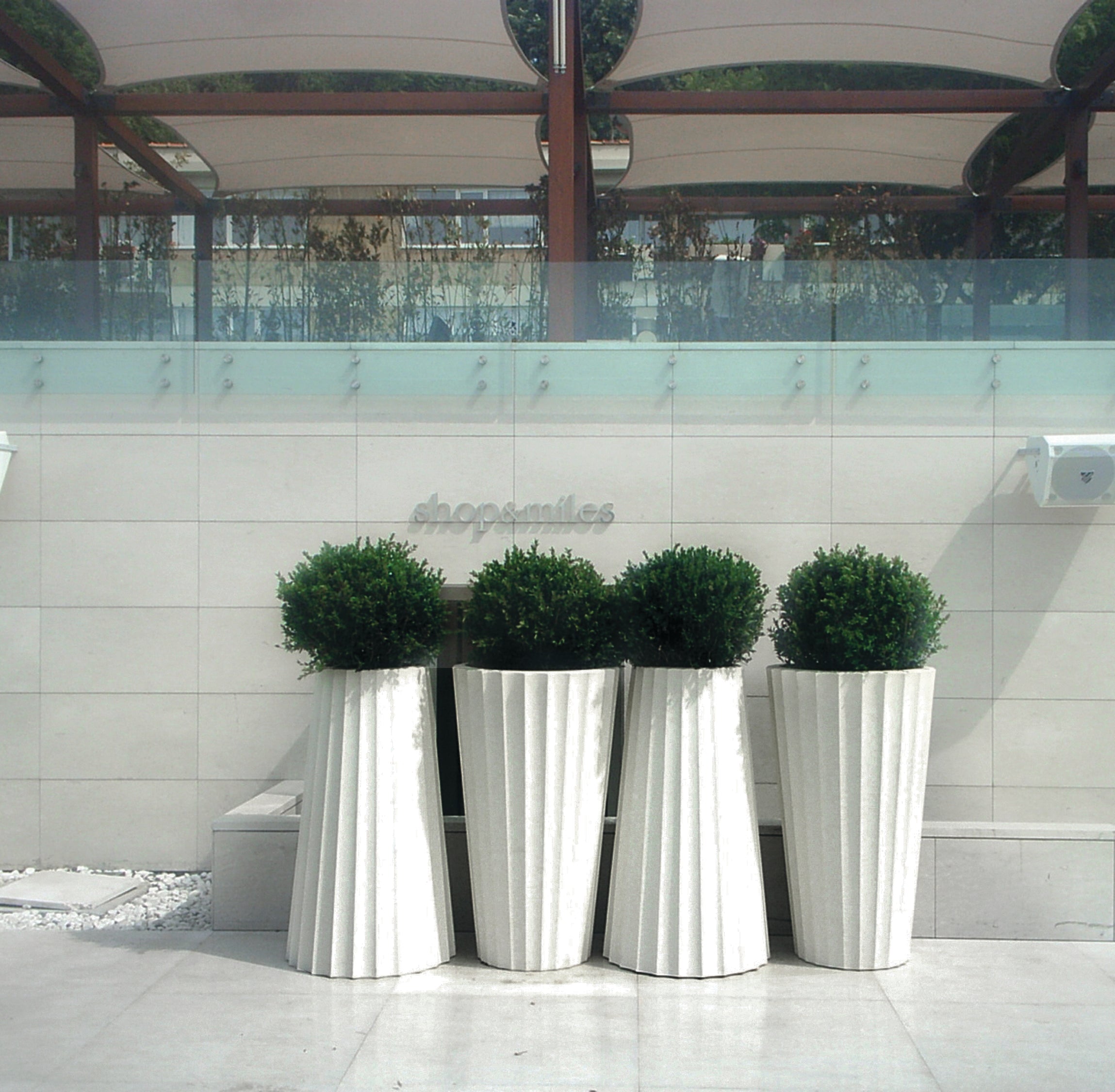 Serralunga vaso Eufronio cm 72x126 Standard Bianco