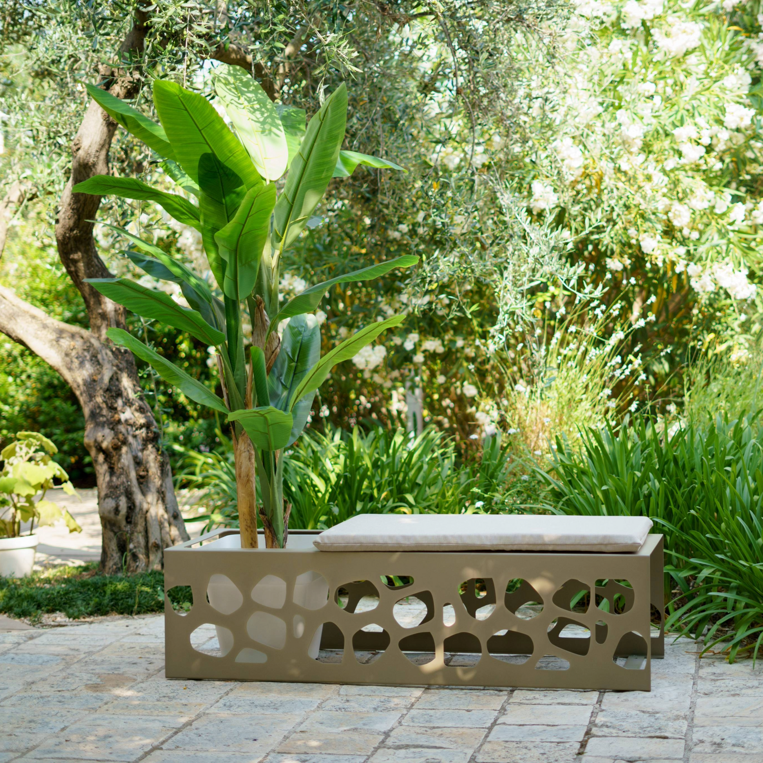 TECNOKIT Panca in Lamiera GOOT con vasi + Portavaso Singolo Coordinabile