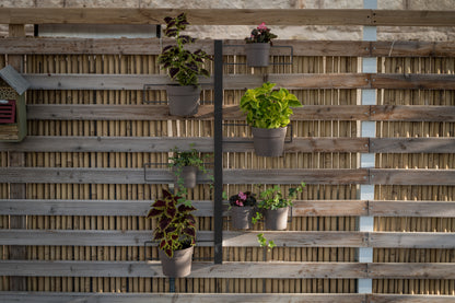 Tecnokit fioriera verticale Gemma cm 70x100 in acciaio, completa di 6 vasi pensili Comby diametro cm 14 e 6 vasi cm 10