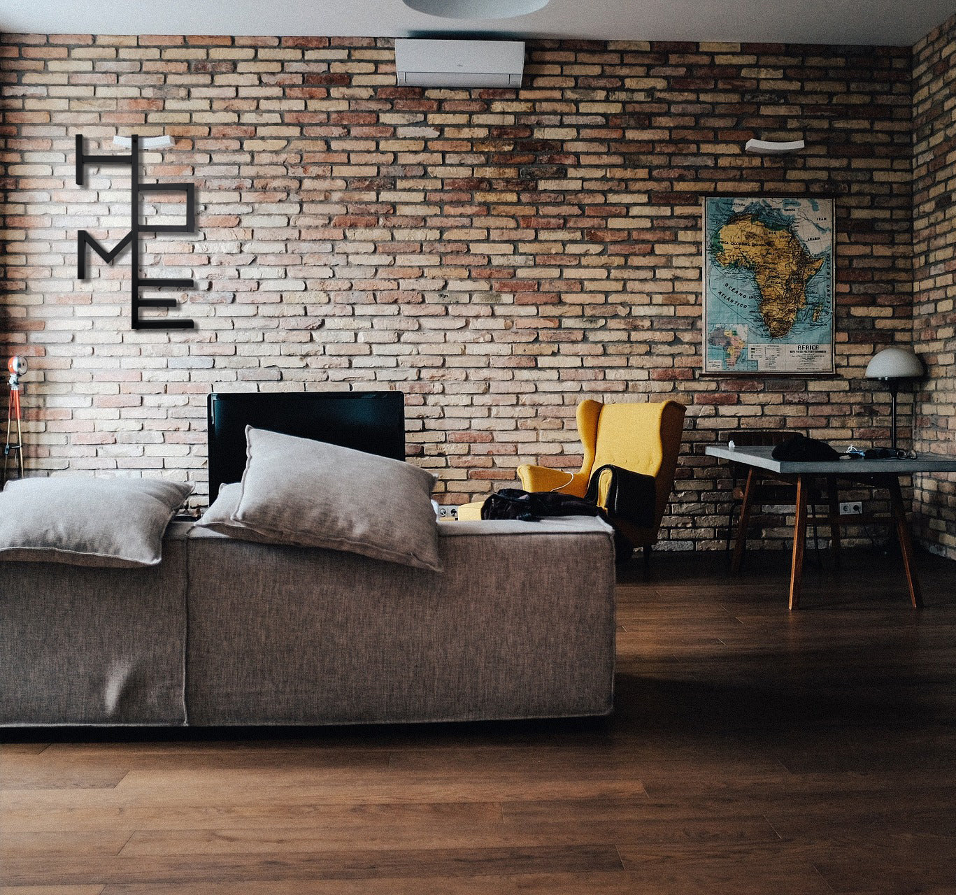 scritta home da appendere a muro