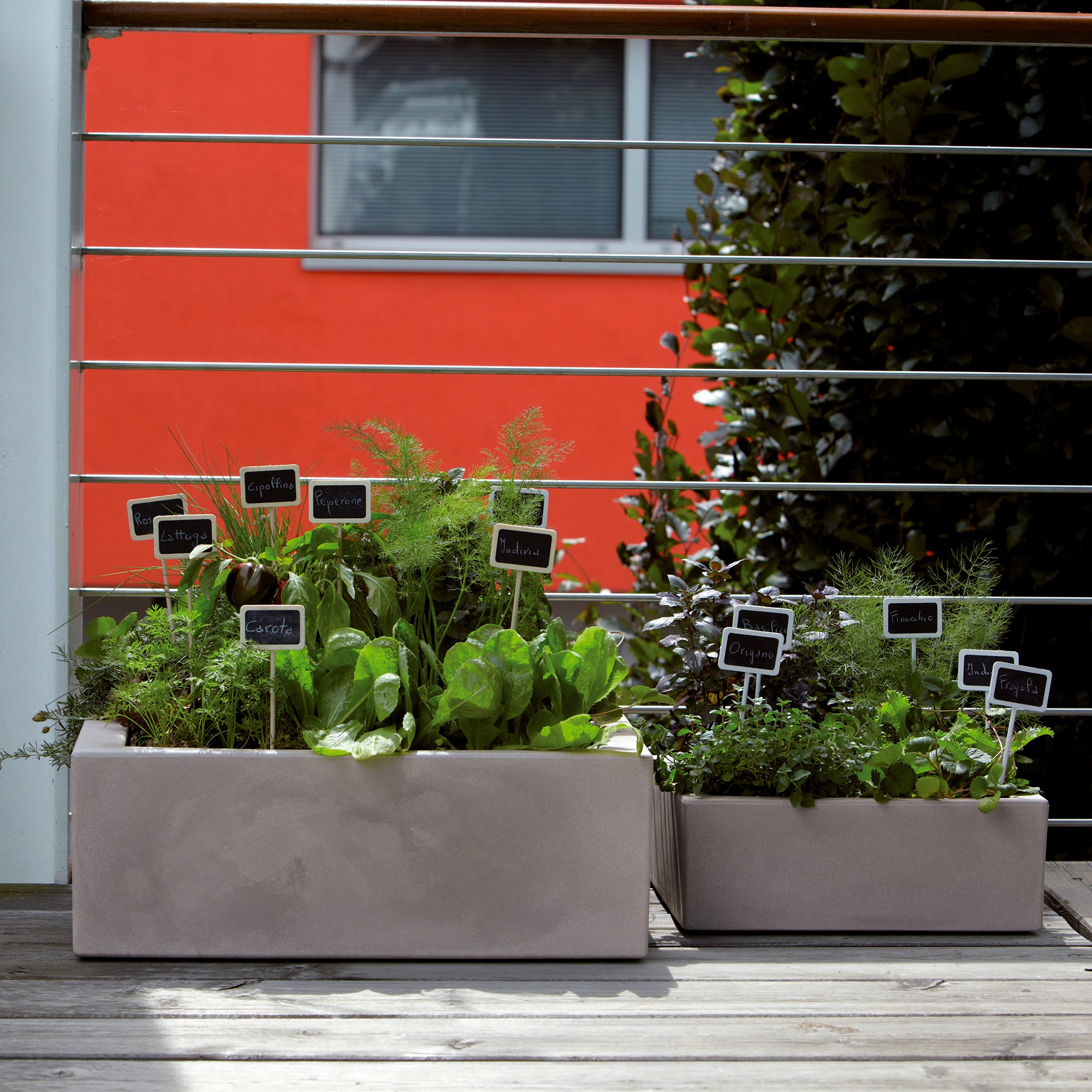 vasi per giardino in resina